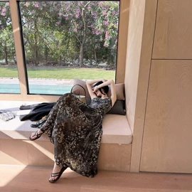 半身裙;女式衬衫;休闲裤