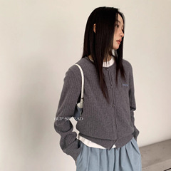 6UP秋韩系全羊毛坑条圆领毛衣2025广州13行新款极简休闲慵懒50289