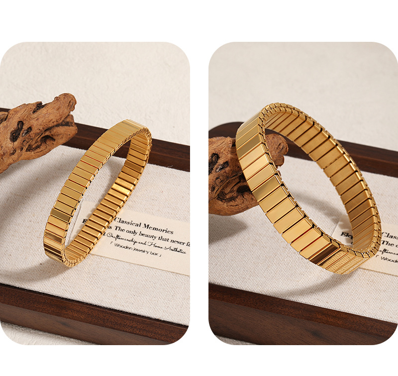 Retro Estilo Clásico Color Sólido Acero Titanio Pulsera Al Mayoreo display picture 5