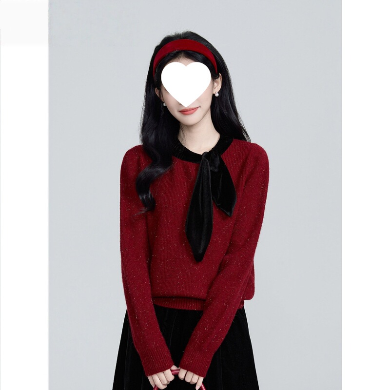 Red tie-dye sweater for women, autumn/winter 2026 new style, can be worn as an outer layer or as an inner layer, knitted short top with a stylish vibe