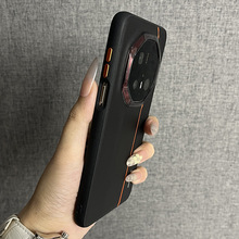 ���ƽ����Ƥ�yʯī���m���A��mate70/60rs�Ƿ���/mate70pro�֙C���¿�Է�ˤ���o����Ů�ߙn
