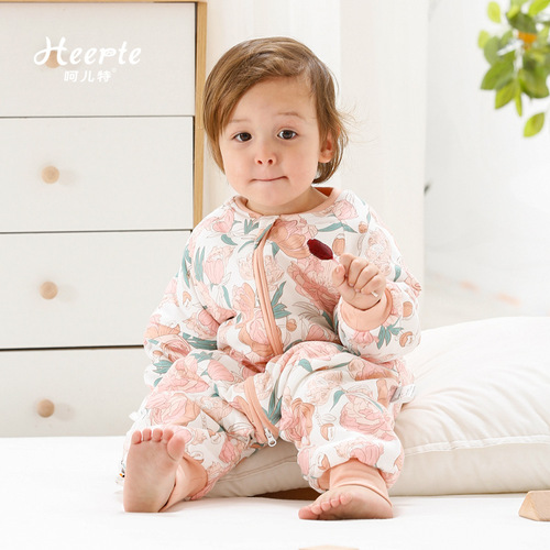Baby sleeping bag, children's anti-kick quilt pajamas, spring, autumn and winter baby split-leg sleeping bag, newborn one-piece pajamas