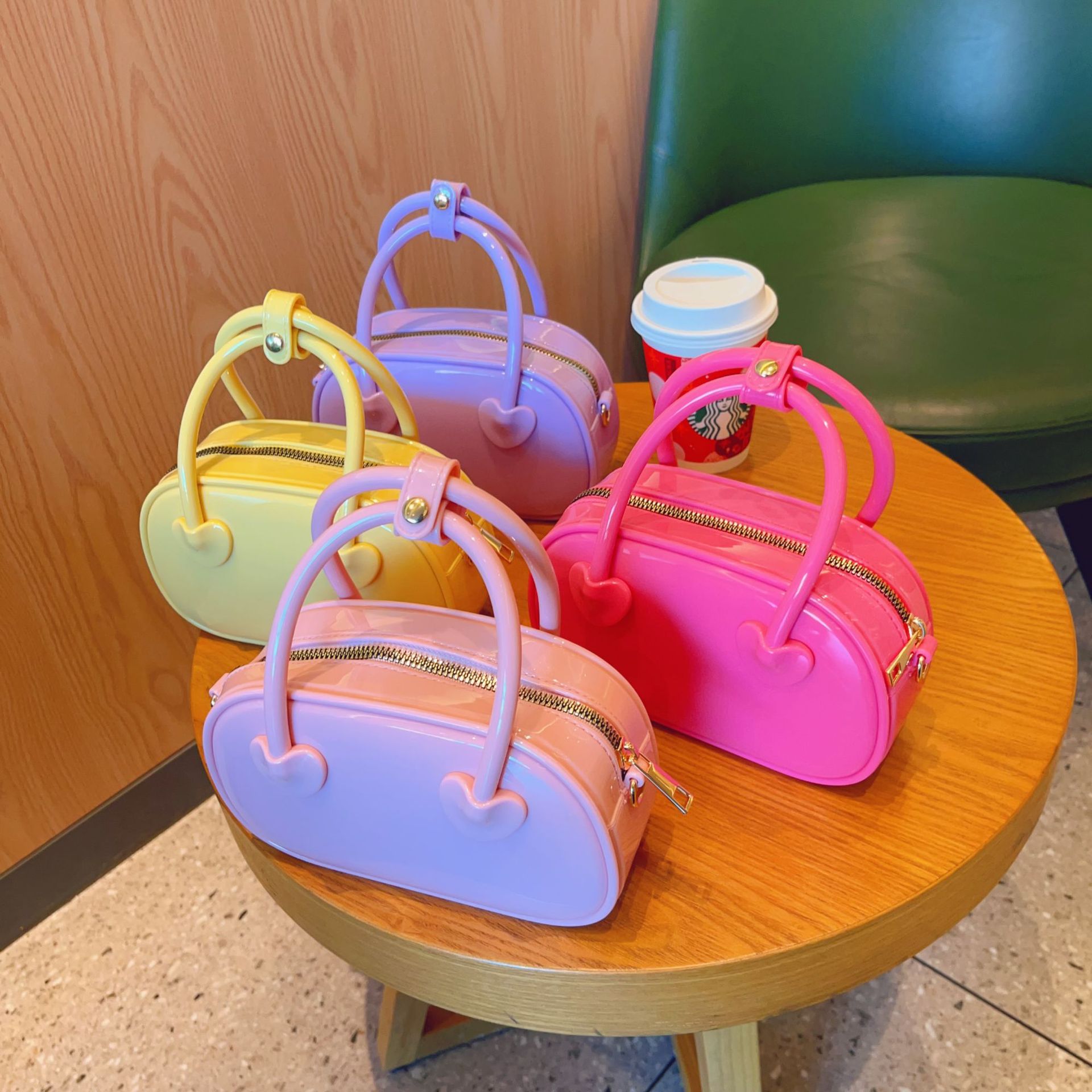 2025 New PVC jelly bag, summer candy color, single-shoulder crossbody mini bag, fashionable hand-held pillow women's bag undefined