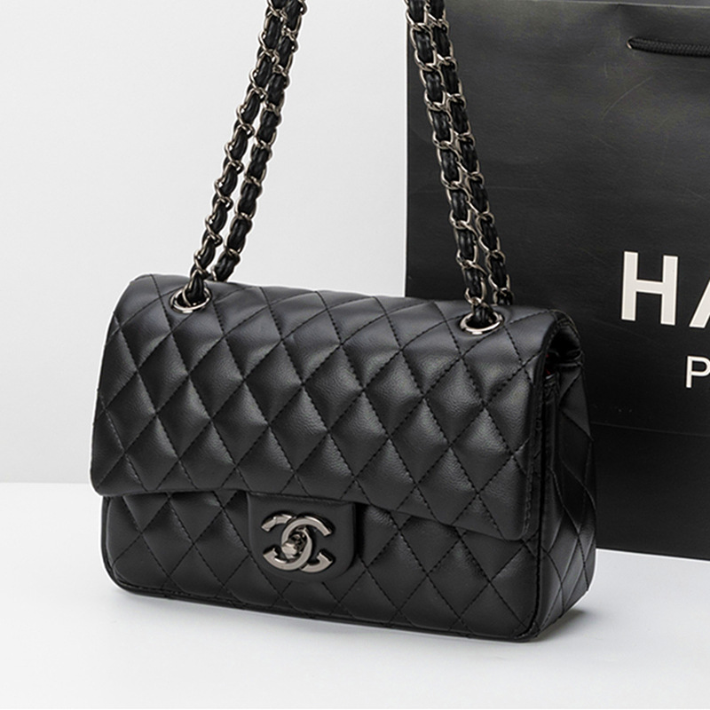Chanel CF Classic Rhomboid Chain All-match Genuine Leather Messenger Bag Small Chanel Style Bag High-end Texture Purchasing Women's Bag Chanel CF Classic Rhomboid Chain All-match Genuine Leather Messenger Bag Small Chanel Style Bag High-end Texture Purchasing Women's Bag