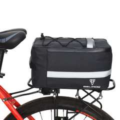 自転車の後ろのキャメルケースの後に棚に乗って自転車旅行の防水バッグに乗ってクロスボーダーを装備します。