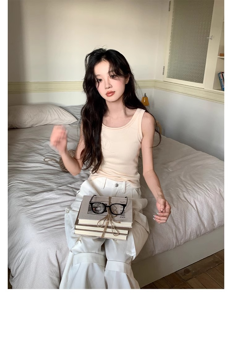 Super Soft Velvet Wide-shouldered Vest For Women, Warm And Hot Autumn And Winter Inner Layering, Slim Fit Top 9 O1CN01JZuTRC1gdAJv7d6UD !!2220684684164 0 cib