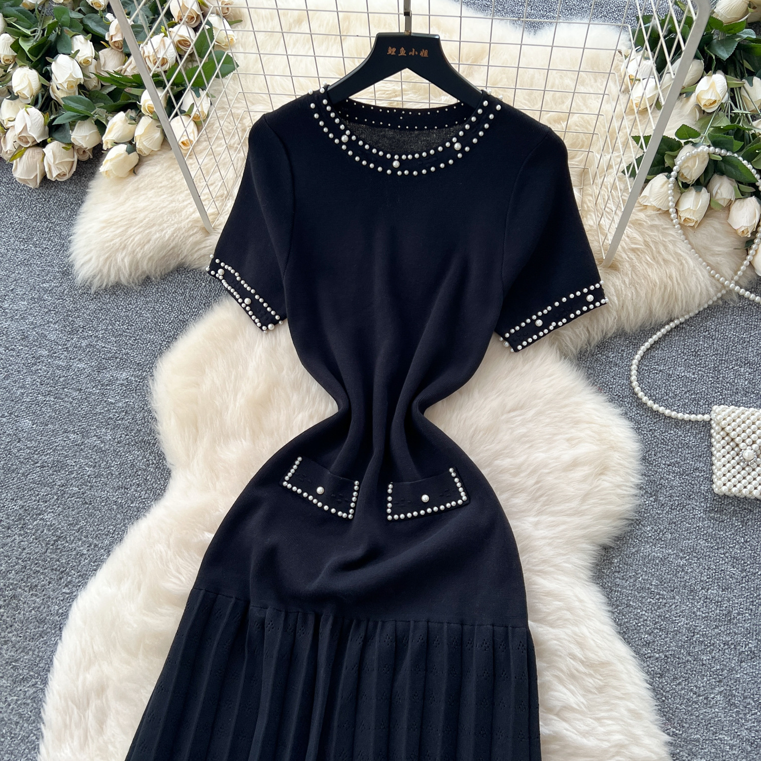 Women's French Style Beaded round Neck Short Sleeve Knit Dress Elegant Slimming Inner Sweater Dress_ecoleips.com