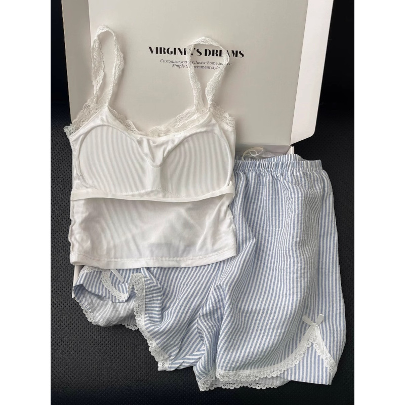 Pijama de tirantes de encaje blanco con almohadilla para el pecho, verano para mujer 2025 nuevos pantalones casuales, traje exterior de moda de celebridades de Internet