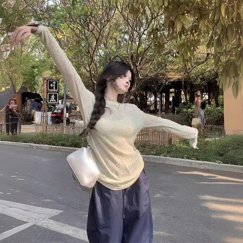 American-style semi-transparent sunscreen long-sleeve T-shirt for women, summer loose casual thin cover-up top, women's figure-flattering shirt