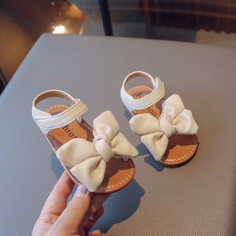 2024 Summer New Girls Korean Edition Soft Sole Little Girl Casual Baby Bow Sandals Beach Shoes_voghion.com