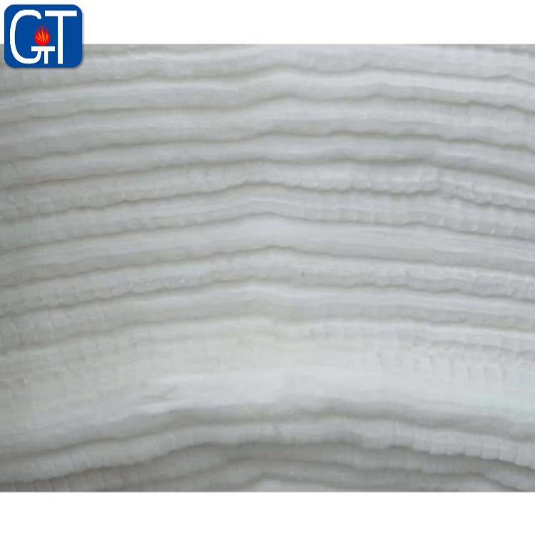 ȼྦྷάձ͸1600浲Ҥ¯̺