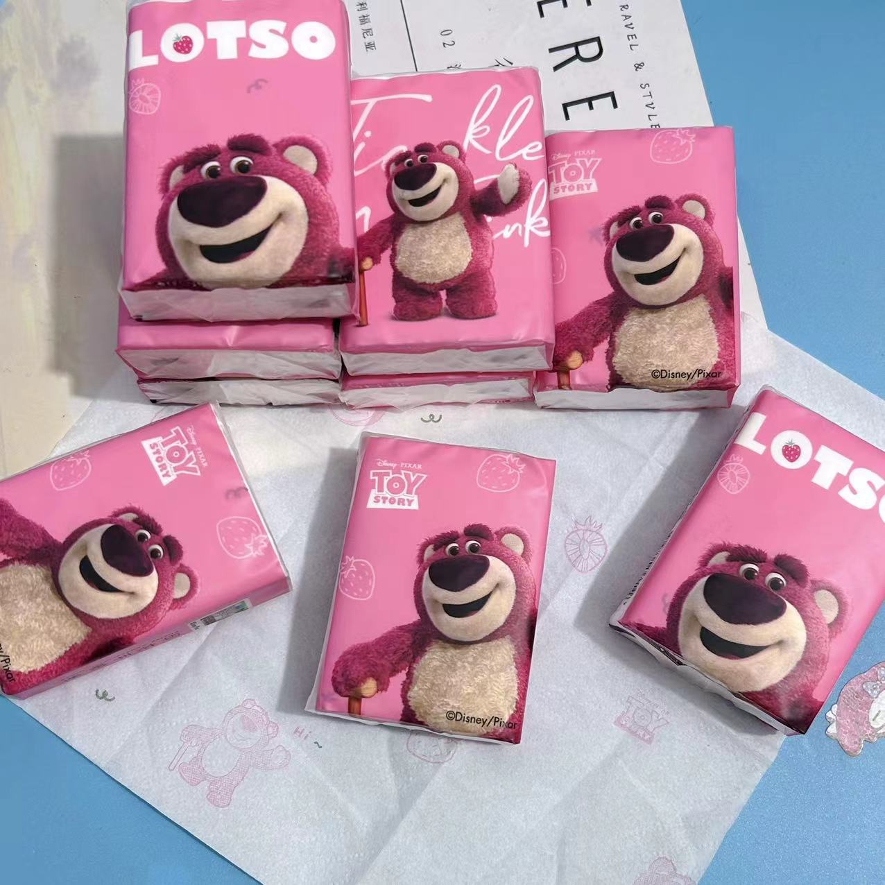 Printed handkerchief paper strawberry bear printed paper towel portable small pack facial tissue toilet paper color napkin toilet paper