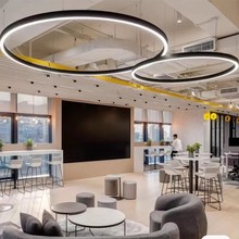 现代简约新款LED圆环灯 铝材艺术圆形商场健身房大厅工程环形吊灯