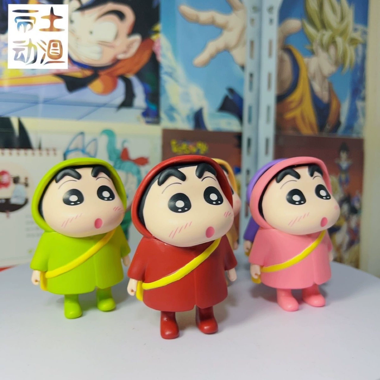 Тибетка аниме Crayon Shin -новый дождевик настольное украшение автомобиля онлайн знаменитость ручной работы прилив игра магазин целебный маленький предмет гостиная
