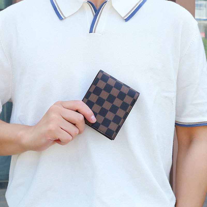 206 # 브라운 체크무늬 쇼트 지갑