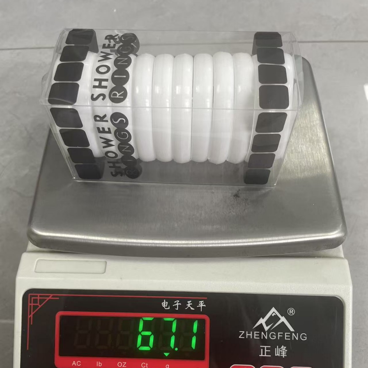 Cortina blanca en forma de O anillo de cortina de ducha caja de burbujas material de protección ambiental gancho de cortina de ducha fabricante exportación de comercio exterior
