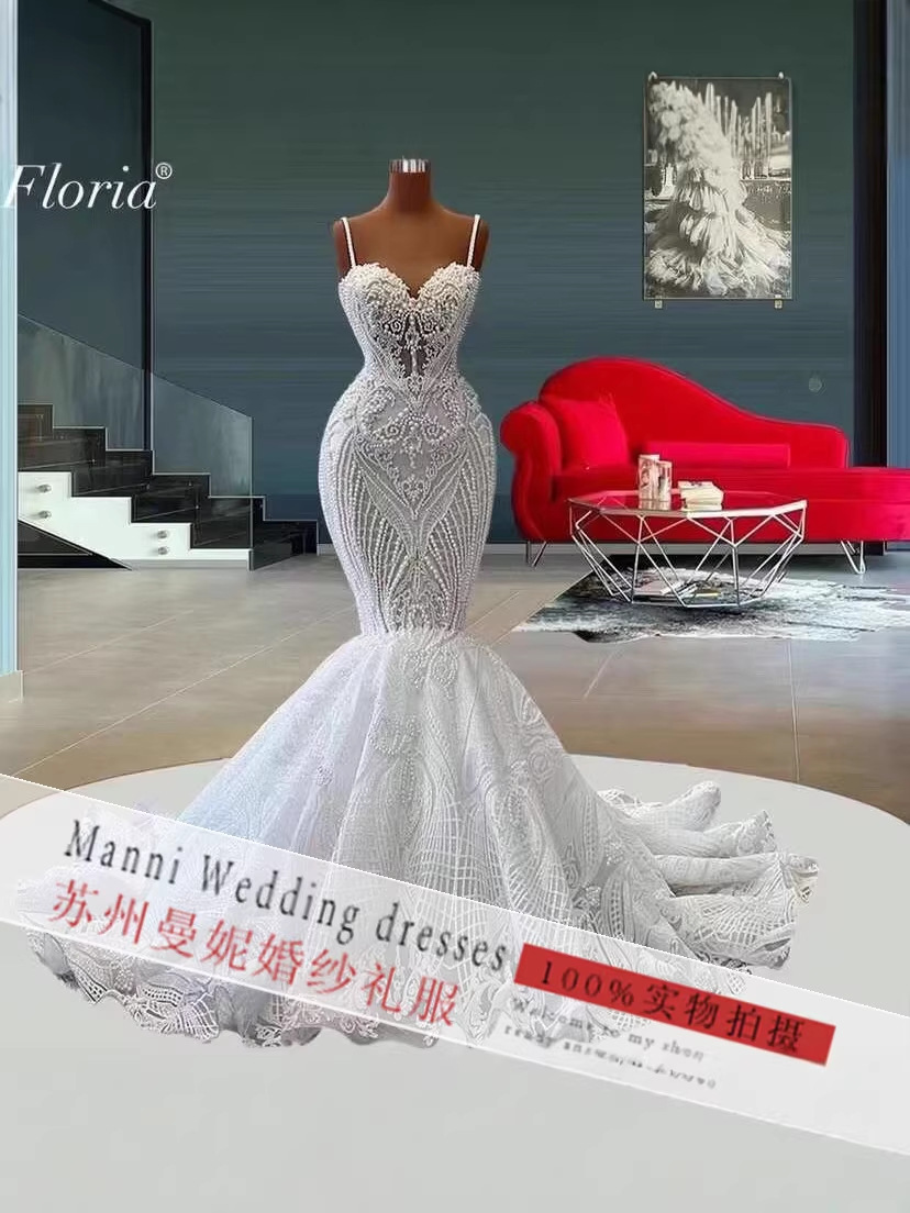 lace wedding dress for bride