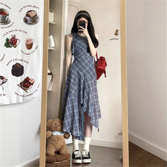フレンチノースリーブ不規則チェック柄ベストドレス女性のための夏の2025新しいスタイルの小さな気質ロングスカート