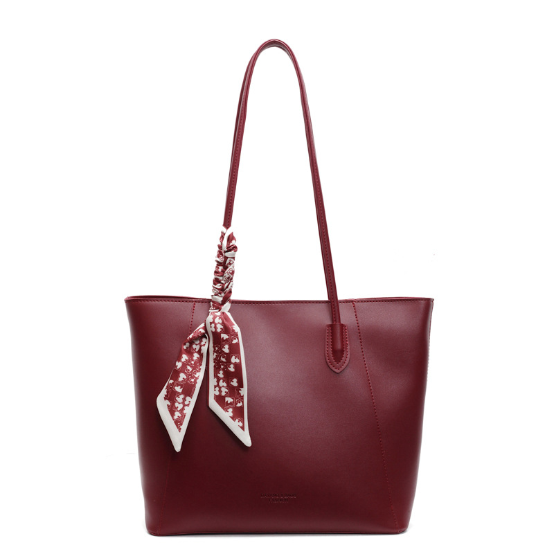 Women's Red Handbag 2025 New Arrival Luxury Shoulder Bag Large Capacity Commuter Bag Bridal/Bridesmaid Wedding Clutch - Thumbnail 5