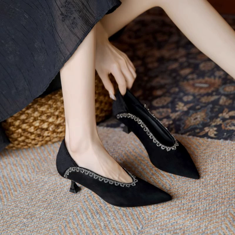 Женские туфли Fuxing 2025 года, весна-лето, новая коллекция, в европейском стиле, элегантные, с камнями, V-образный вырез, высококачественные туфли на шпильке