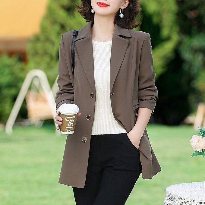 Mom Autumn Coat Thin Western Style Plaid 2024 New Middle-aged Small Suit Middle-aged Spring and Autumn Mid-length Top