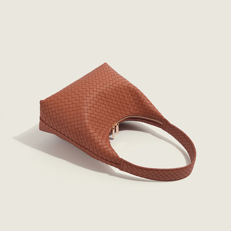Korean Style New Woven Large Capacity Tote Bag Women's Shoulder Underarm Bag Fashion Versatile Luxury Handbag For Commuting - Thumbnail 4