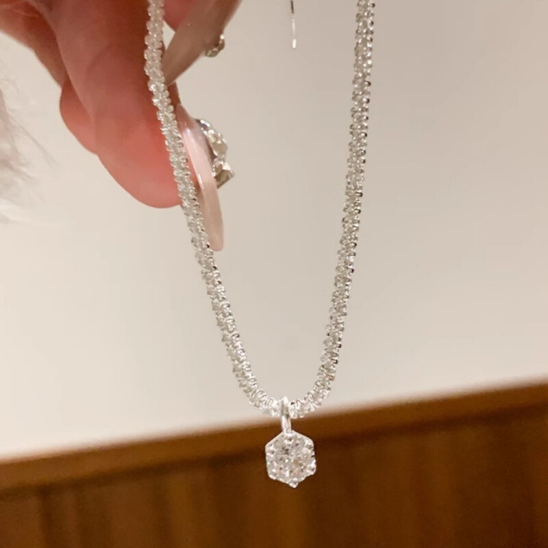 女性用ニッチデザインジルコンベビーブレスブレスレット、コールドスタイル、ファッショナブル、軽い高級感、絶妙、シンプル、多用途、ハイエンドジュエリー|undefined