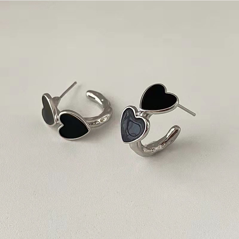 Wholesale Jewelry 1 Pair Fashion Heart Shape Alloy Ear Studs display picture 4