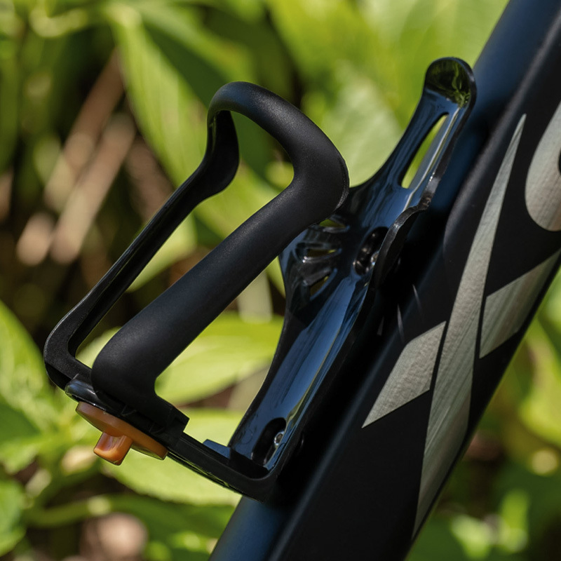 Bicycle Adjustable Water Kettle Frame Mountain Road Bicycle Non-perforated Water Bottle Water Cup Bracket Riding Equipment Accessories