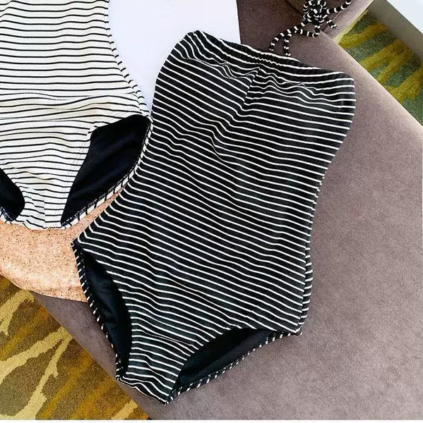 Black strips