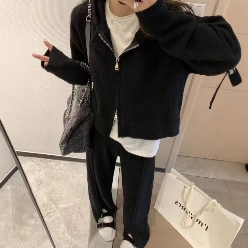 运动风连帽拉链针织套装女秋冬新款短款毛衣高腰开叉阔腿裤两件套|undefined