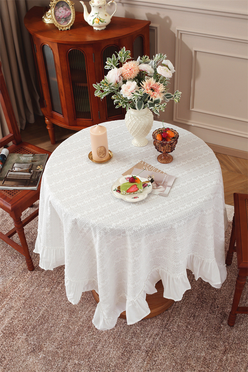 White Embroidered Floral Cotton Tea Tablecloth With Ruffle Hem_voghion.com