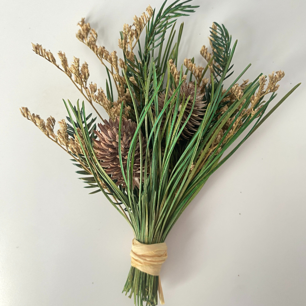 Mori Eternal Flower Mini Real Flower Dry Flower Ramo pequeño Accesorios Decoración hecha a mano Adornos de escritorio