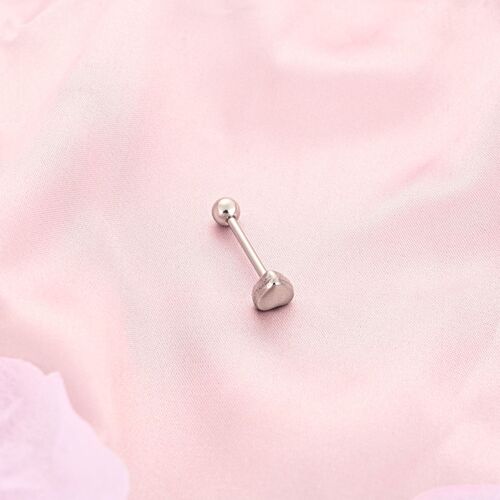 Manufacturer wholesale simple stainless steel love-shaped nose ring earrings tongue nail lip nail bone nail navel ring piercing jewelry