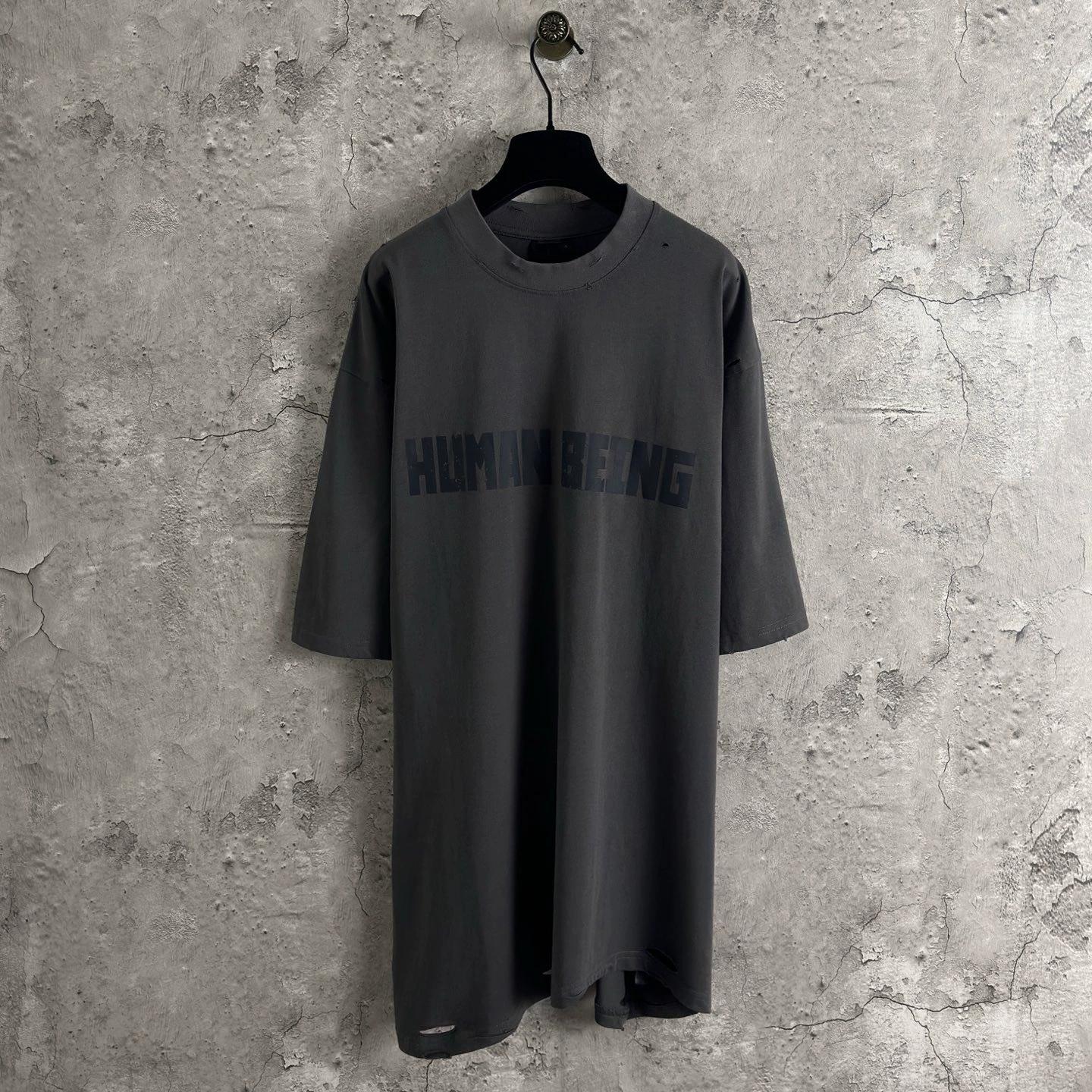 Правильная версия высококачественной футболки B бренда 25SS с новым принтом «призрачный треск» и потертостями с короткими рукавами для мужчин и женщин 2