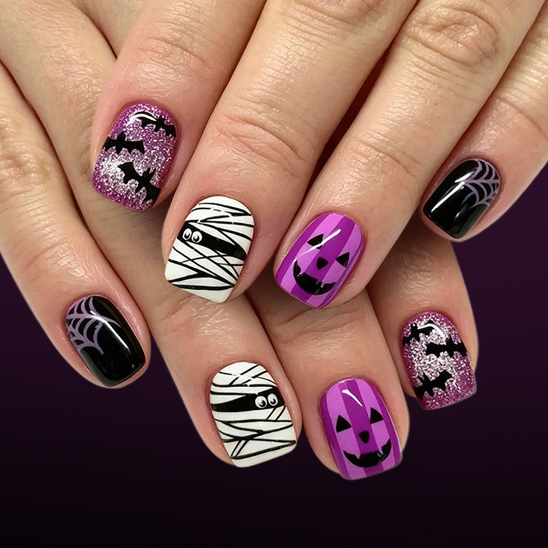 Short bright face flash Halloween grimace bat cobweb nail patch sweet cute ladies 24 pieces Short bright face flash Halloween grimace bat cobweb nail patch sweet cute ladies 24 pieces