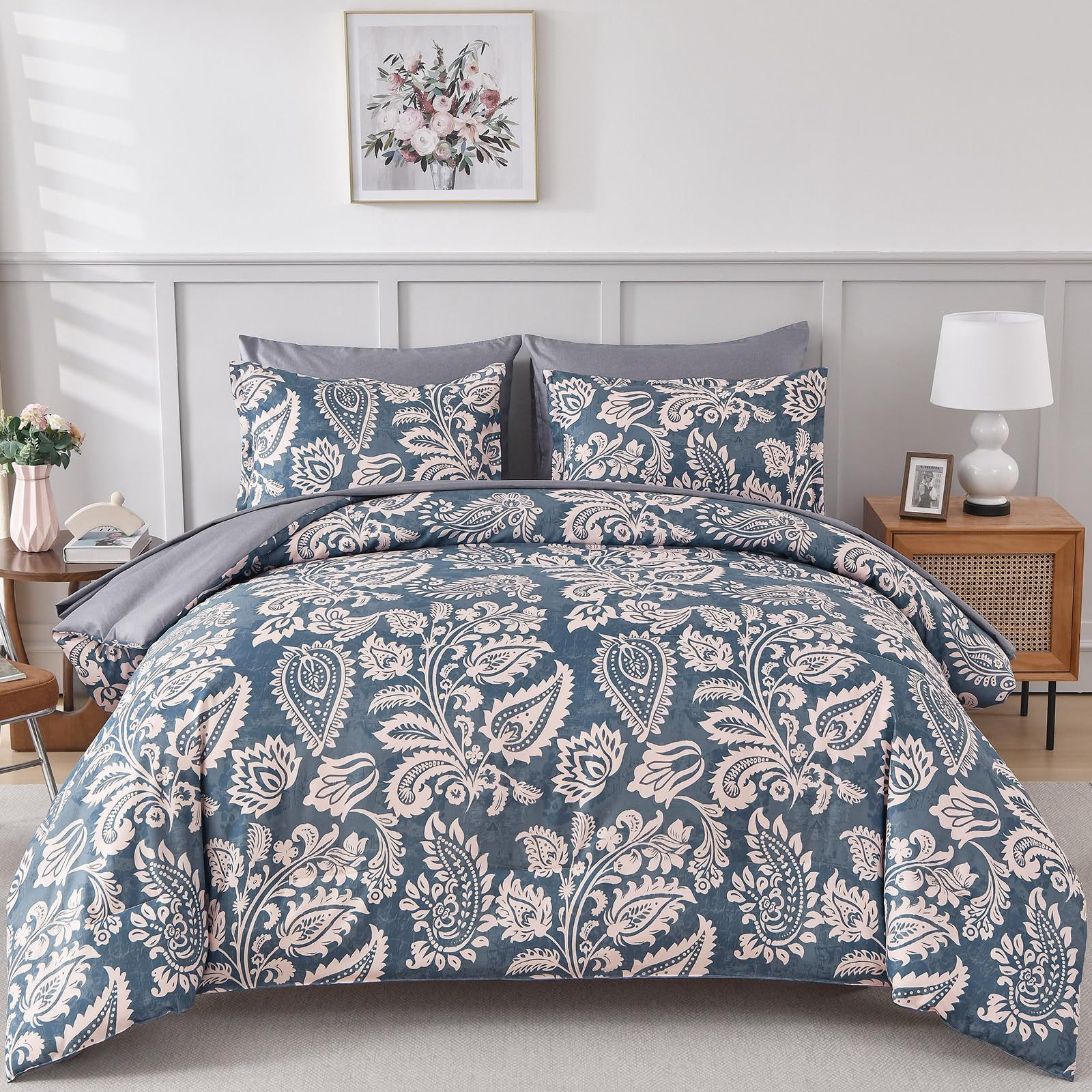 Navy Blue Queen-01.jpg