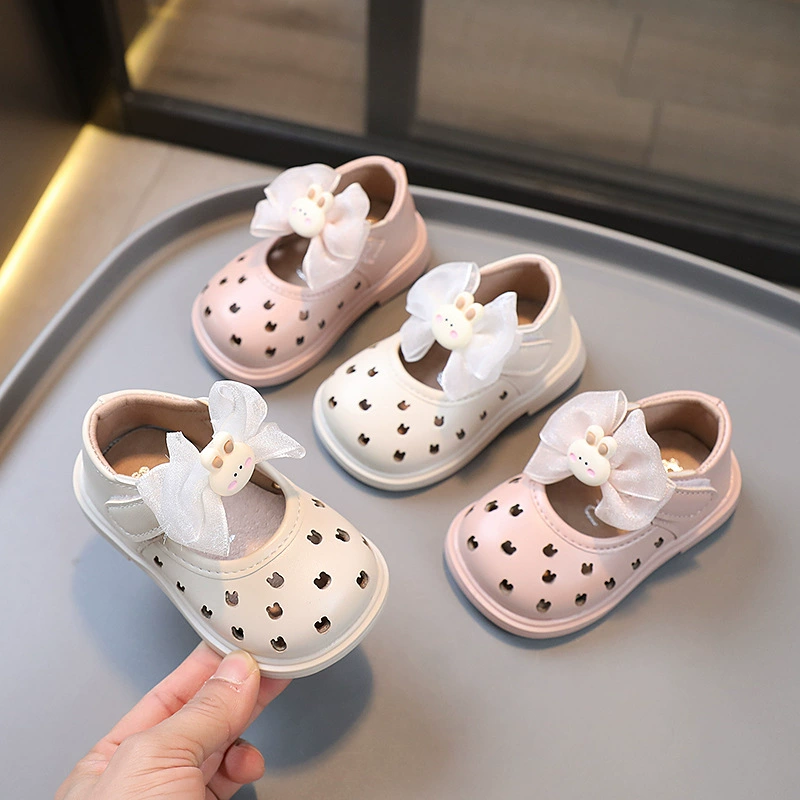 Цельная доставка новой обуви принцессы для маленьких девочек, весна От 1 до 3 лет полая кожаная обувь для девочек, детская обувь для малышей с мягкой подошвой