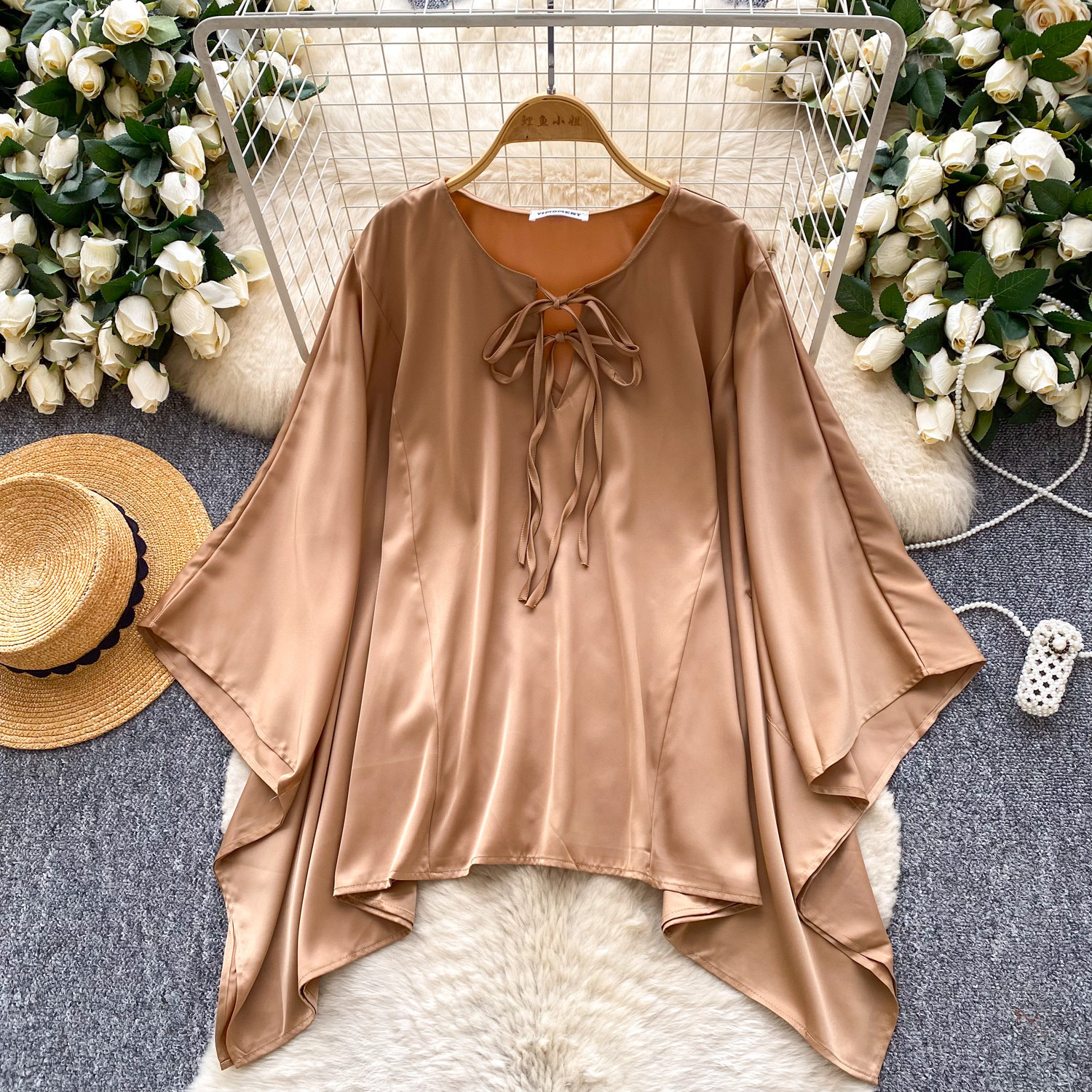 Lässiger Damen-Strickcardigan mit V-Ausschnitt, lockerem Schnitt und unregelmäßigem Muster – ein hochwertiges Oberteil für Pendler._voghion.com
