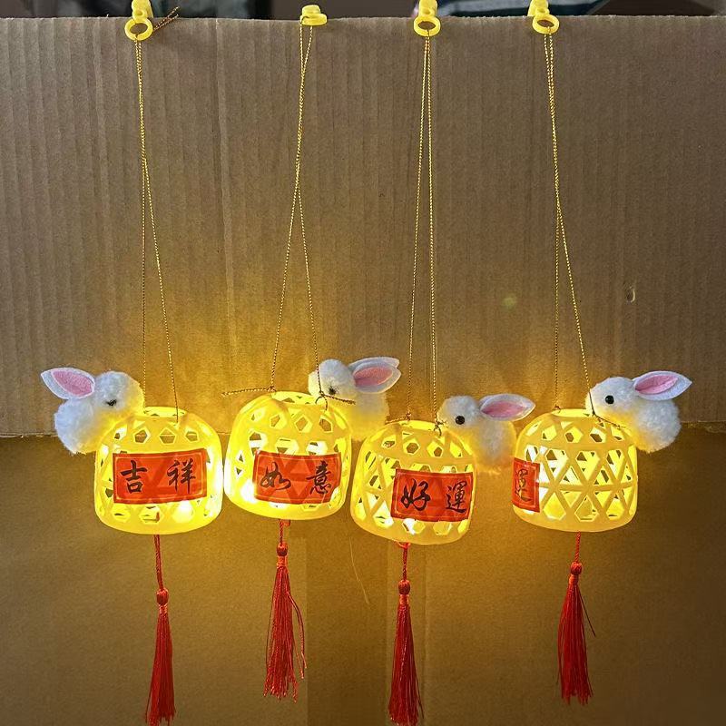批发中秋节日礼品夜市摆摊热销玩具成品手提发光卡通动物娃娃灯笼|undefined