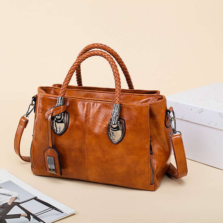 European and American retro women's bag trend, new cross-border hand-held shoulder crossbody bag made of oil wax leather for export, one piece, global consignment undefined