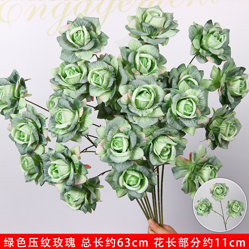 Simulación de flores verdes, flores de seda de boda, hierba