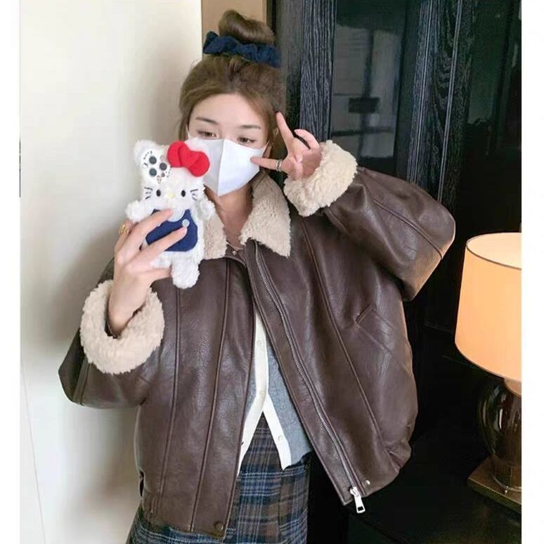 美拉德复古皮衣加绒加厚短款羊羔毛外套女冬2025新款宽松机车夹克|undefined