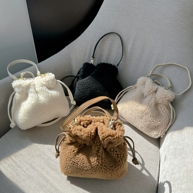 6196084615e572793a5e4d7318ab51