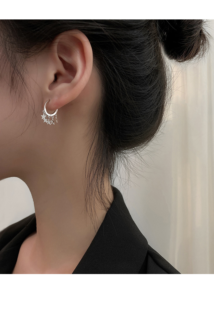 Five-pointed Star Hoop Earrings  New Fashion Ear Ring Women's Fashion Temperament Korean Short Ear Clip All-match Ear Studs display picture 3