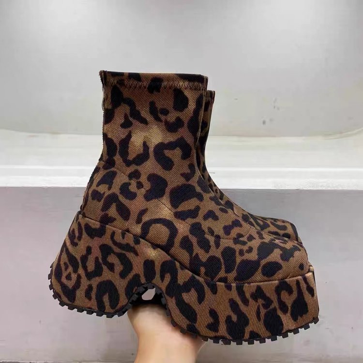 2024 autumn and winter new hot selling thick sole versatile temperament comfortable fashion leopard print slim boots for_voghion.com