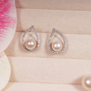 Factory Direct Supply of Freshwater Round Pearl Earrings, Exquisite Small Fresh Earrings, S925 Silver Accessories, Jewelry