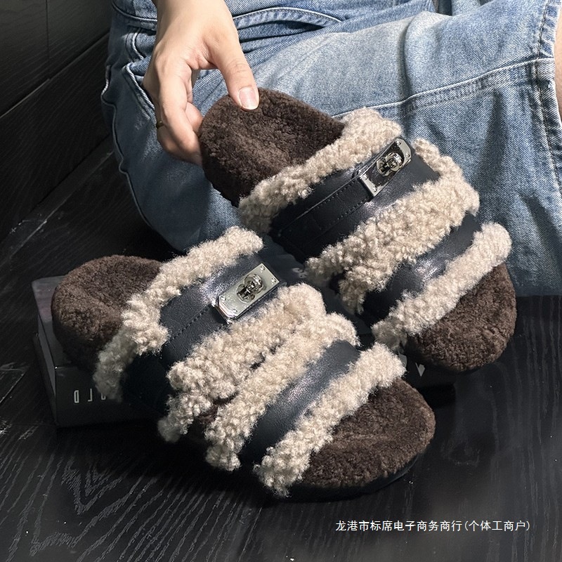 羊羔毛毛鞋金属扣搭扣露趾一字凉鞋托外穿平底鞋拖鞋勃肯女鞋