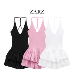 ZARZは欧米風の新型婦人服を自作しました。