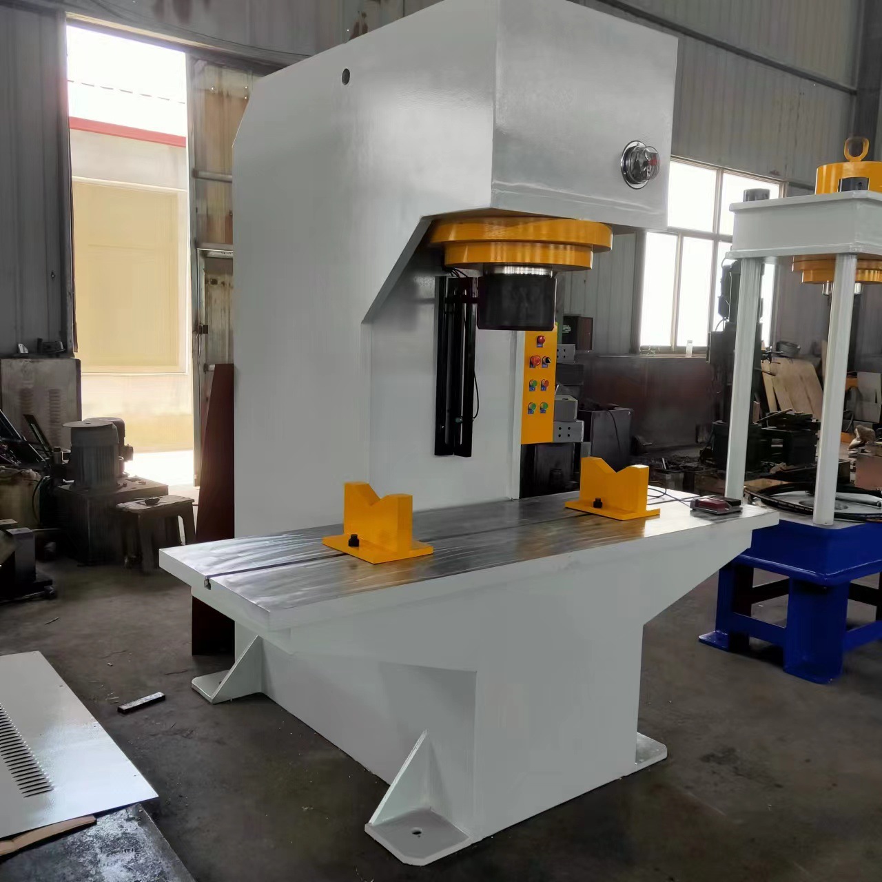 单臂校直机 厂家直销 YM200T液压整形校正机 按需定做